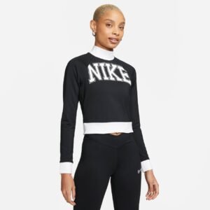Camiseta Nike Sportswear Team Nike Feminina