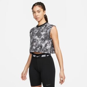 Camiseta Nike Sportswear Feminina