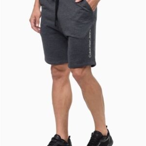 Bermuda Masculina Logo Básico Calvin Klein Jeans - Chumbo Bermuda Masculina Logo Básico Calvin Klein Jeans Chumbo p