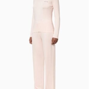 Pijama Feminino Blusa e Calça Viscolight Calvin Klein Sleepwear - Rosa Claro Pijama Feminino Blusa e Calça Viscolight Calvin Klein Sleepwear Rosa Claro Gg