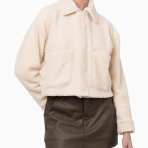 Casaco Feminino Com Botões Sheep Fur Calvin Klein Jeans - Off White Casaco Feminino Com Botões Sheep Fur Calvin Klein Jeans Off White 38