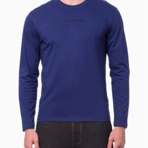 Camiseta Masculina Manga Longa Logo Centralizado Calvin Klein Jeans - Azul Carbono Camiseta Masculina Manga Longa Logo Centralizado Calvin Klein Jeans Azul Carbono Ggg