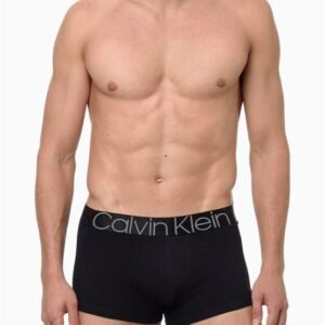 Cueca Masculina Low Rise Trunk Cotton Icon Calvin Klein Underwear - Preto Cueca Masculina Low Rise Trunk Cotton Icon Calvin Klein Underwear Preto m