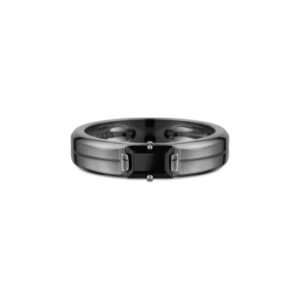 Anel Black Iron Man em Prata 925 com Ródio Negro e Quartzo Negro