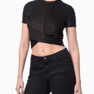 Camiseta Feminina Manga Curta Barra Torcida Calvin Klein Jeans - Preto Camiseta Feminina Manga Curta Barra Torcida Calvin Klein Jeans Preto g