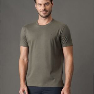 Camiseta Masculina Meia Malha Calvin Klein - Militar Camiseta Masculina Meia Malha Calvin Klein Militar Pp