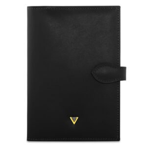 Porta Passaporte Vivara com Lapela em Couro Preto